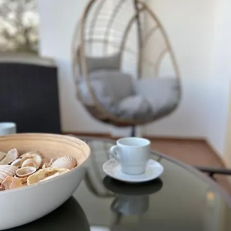 Beachfront Meia